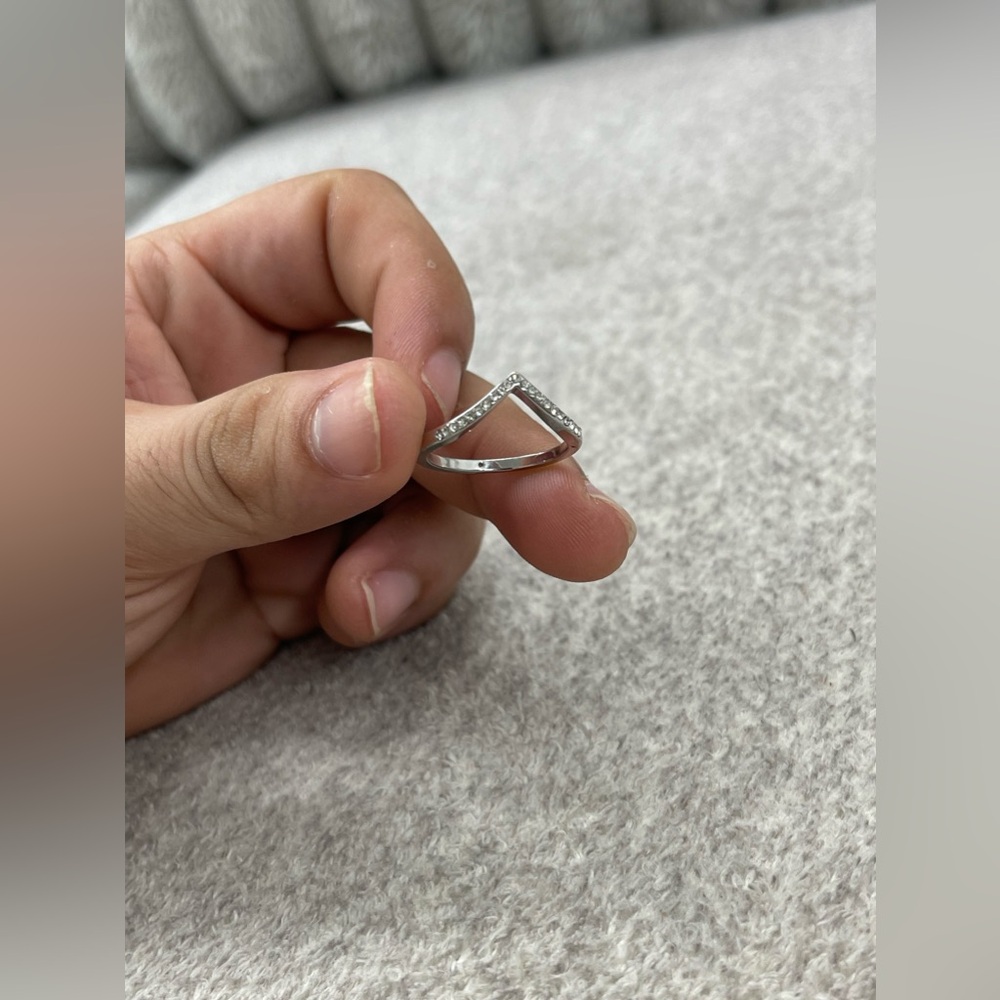 Curved Beauty Silver and White Gold Delicate V-Shape Dainty Promise Ring - Picture 2 of 9